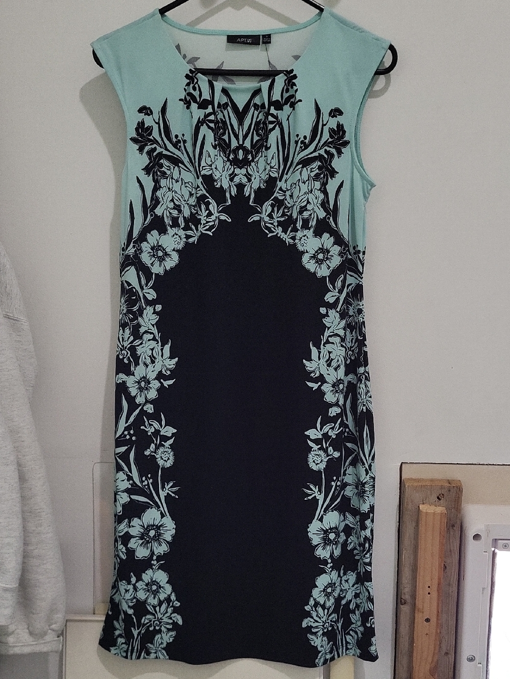 Apt. 9 Mint & Black Floral Cap-Sleeve Sheath Dress
